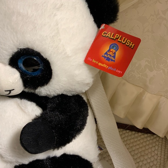 CALPLUSH BACKPACK - Picture 2 of 9